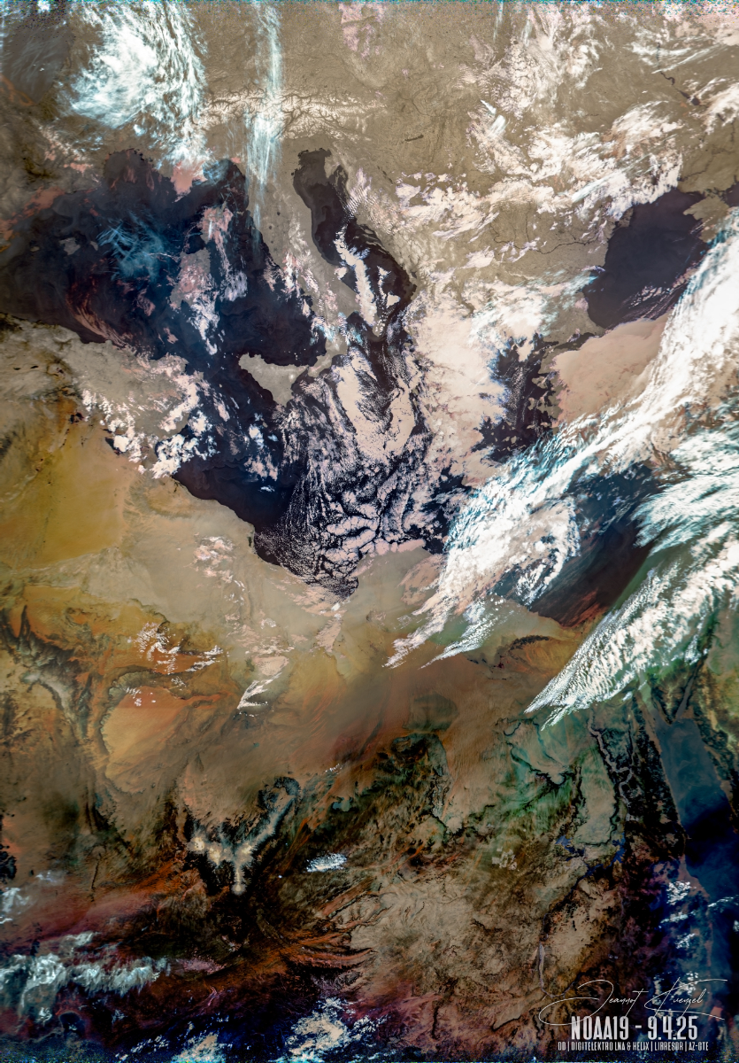 4.25 NOAA19 avhrr 3 rgb AVHRR 3b45 IR False Color corrected